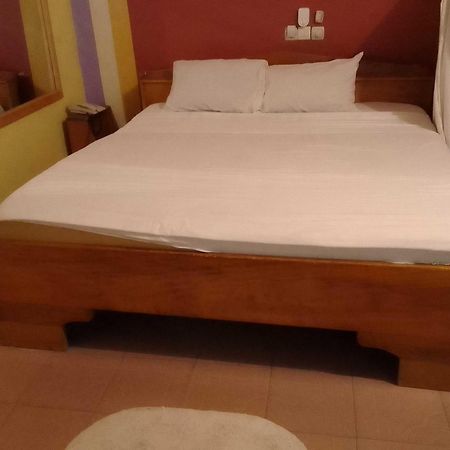 Chambre Classique Κοτονού Εξωτερικό φωτογραφία